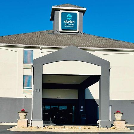 Hotel Clarion Pointe Albemarle Esterno foto