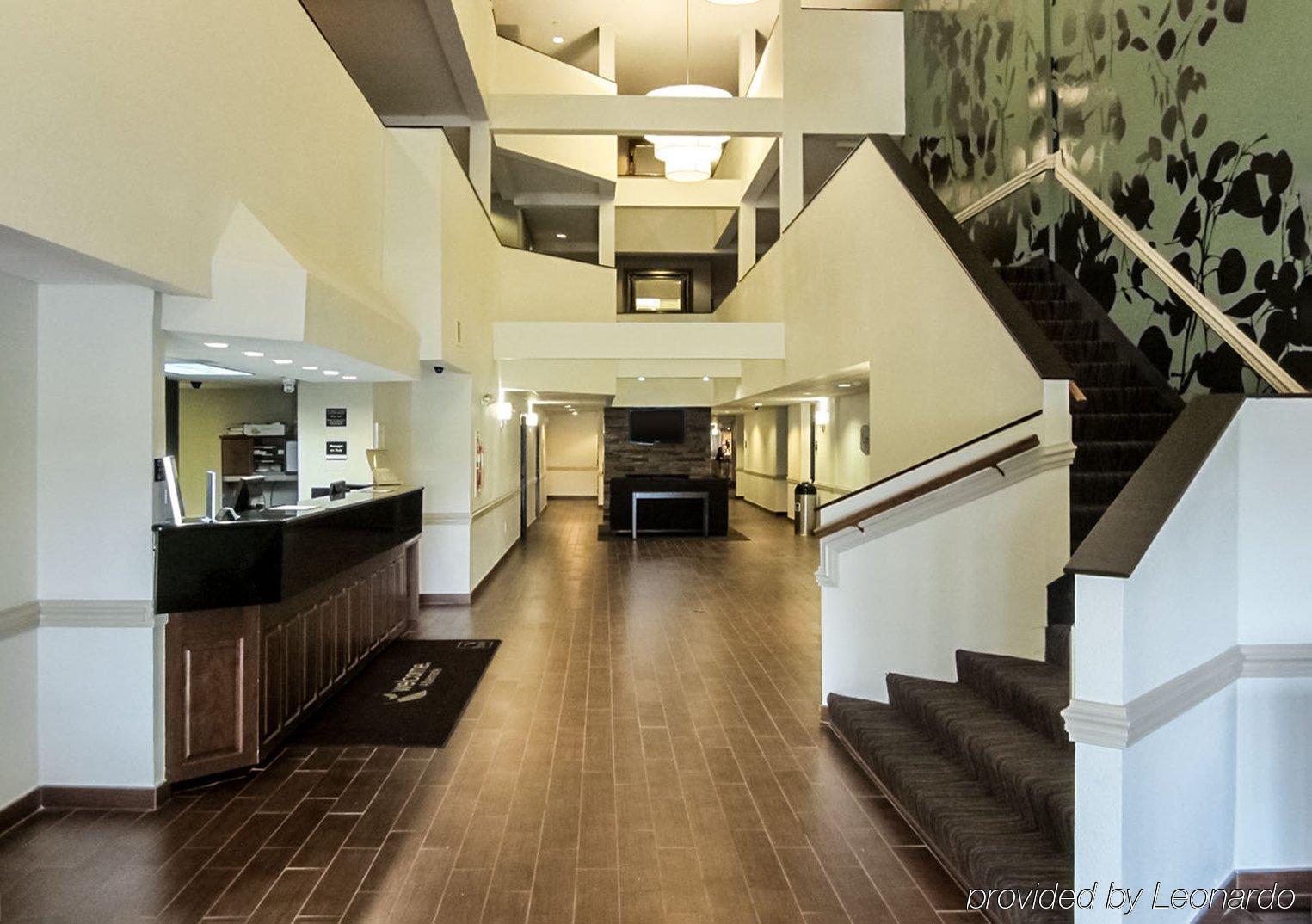 Hotel Clarion Pointe Albemarle Esterno foto